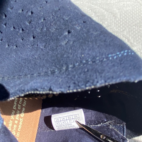 Tom’s Blue Suede ankle boots, Size 6.5 - Picture 6 of 8